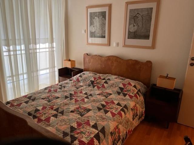 Spacious And Sunny Appartment In Cholargos Atenas Exterior foto